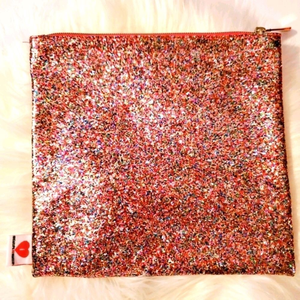 Makeup Bag   - Picture 2 of 2